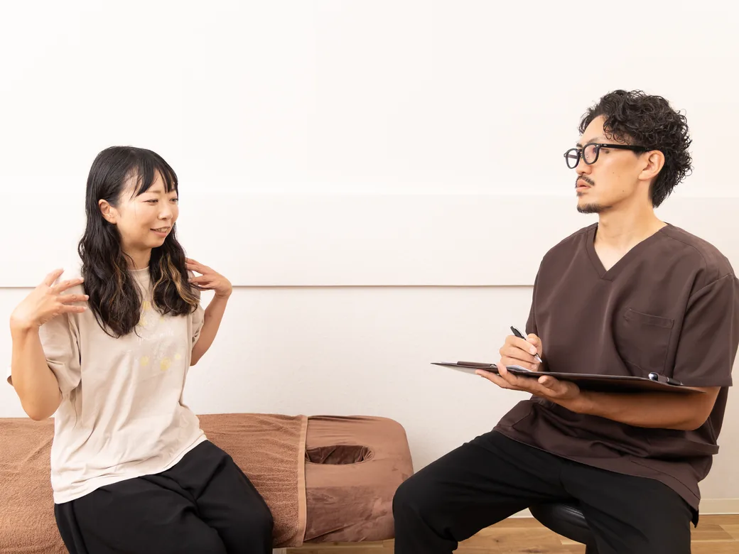 患者さんのお悩みを伺うカウンセリングの様子
